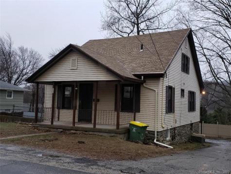 235 Academy Avenue Waterbury CT 06705