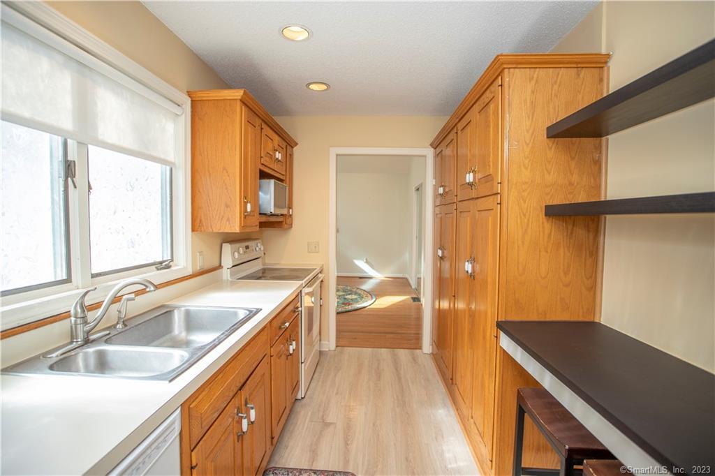 115 Ayers Point Road Old Saybrook CT 06475