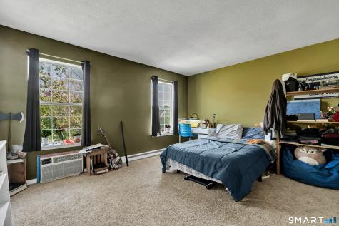 6 Glen Ridge Court New Milford CT 06776