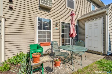 6 Glen Ridge Court New Milford CT 06776