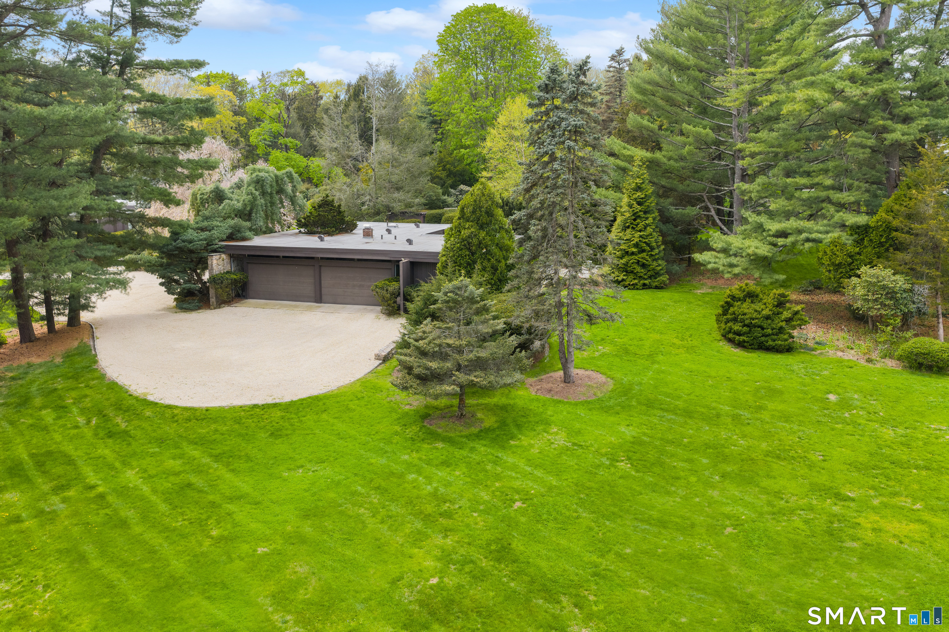 55 Talmadge Hill Road New Canaan CT 06840