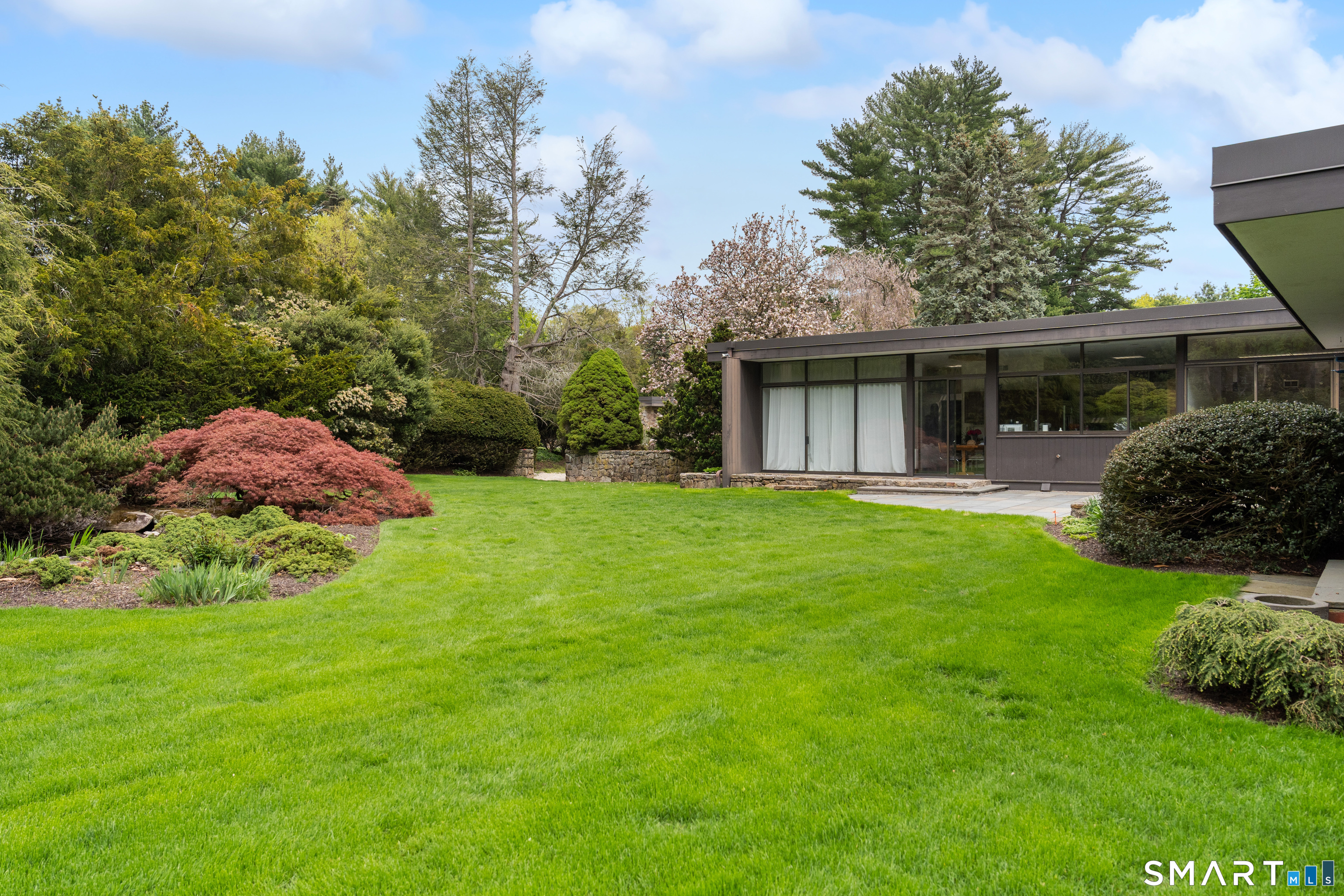 55 Talmadge Hill Road New Canaan CT 06840