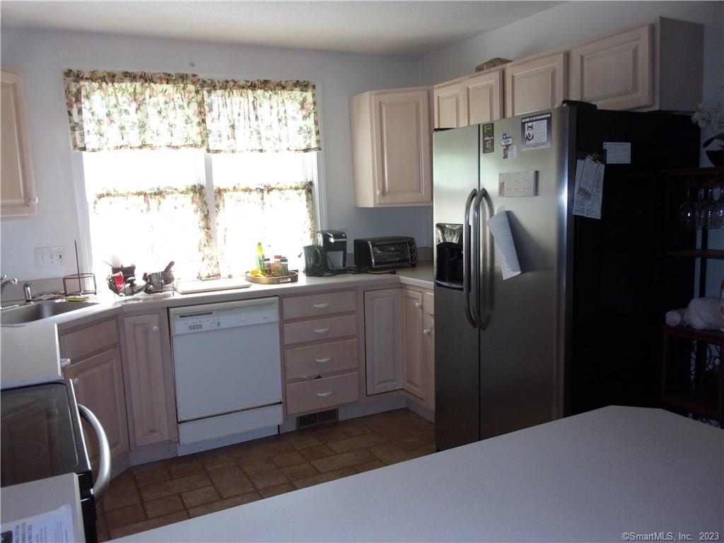 6 Liberty Drive Mansfield CT 06250