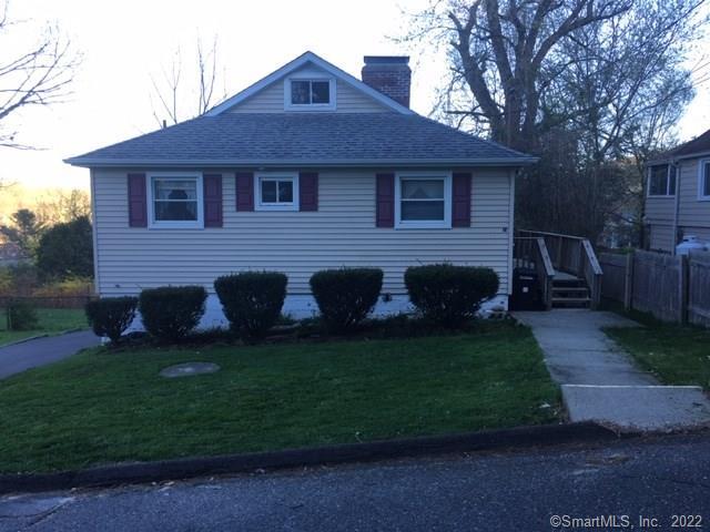 15 North Beach Drive New Fairfield CT 06812