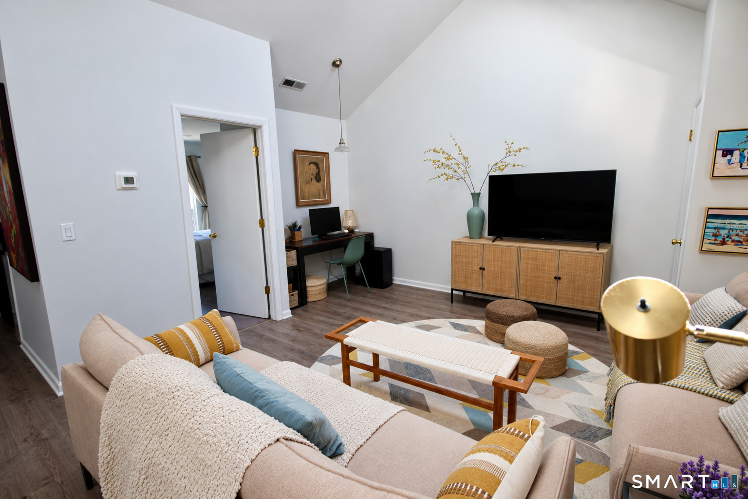 2289 Bedford Street Stamford CT 06905