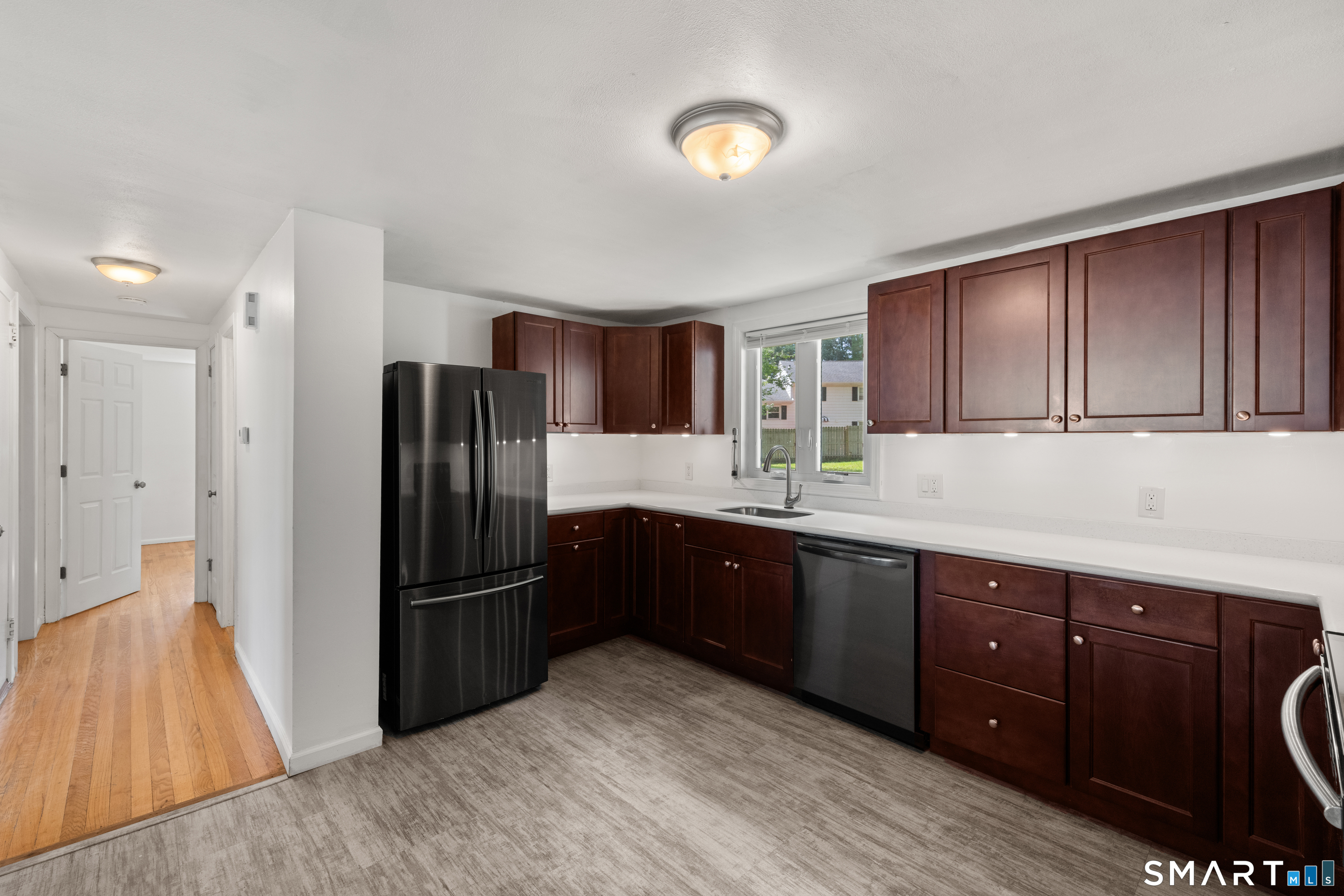 298 Roseville Terrace Fairfield CT 06824