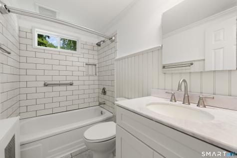 298 Roseville Terrace Fairfield CT 06824