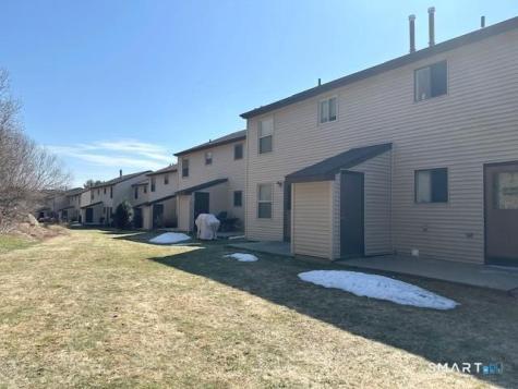 97 Country Hill Road Naugatuck CT 06770