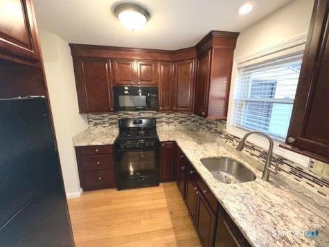 97 Country Hill Road Naugatuck CT 06770