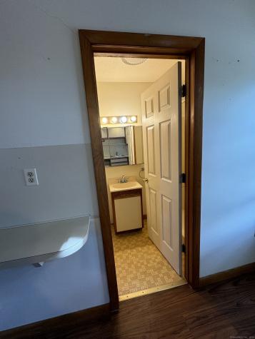 49 Ledyard Avenue Groton CT 06340