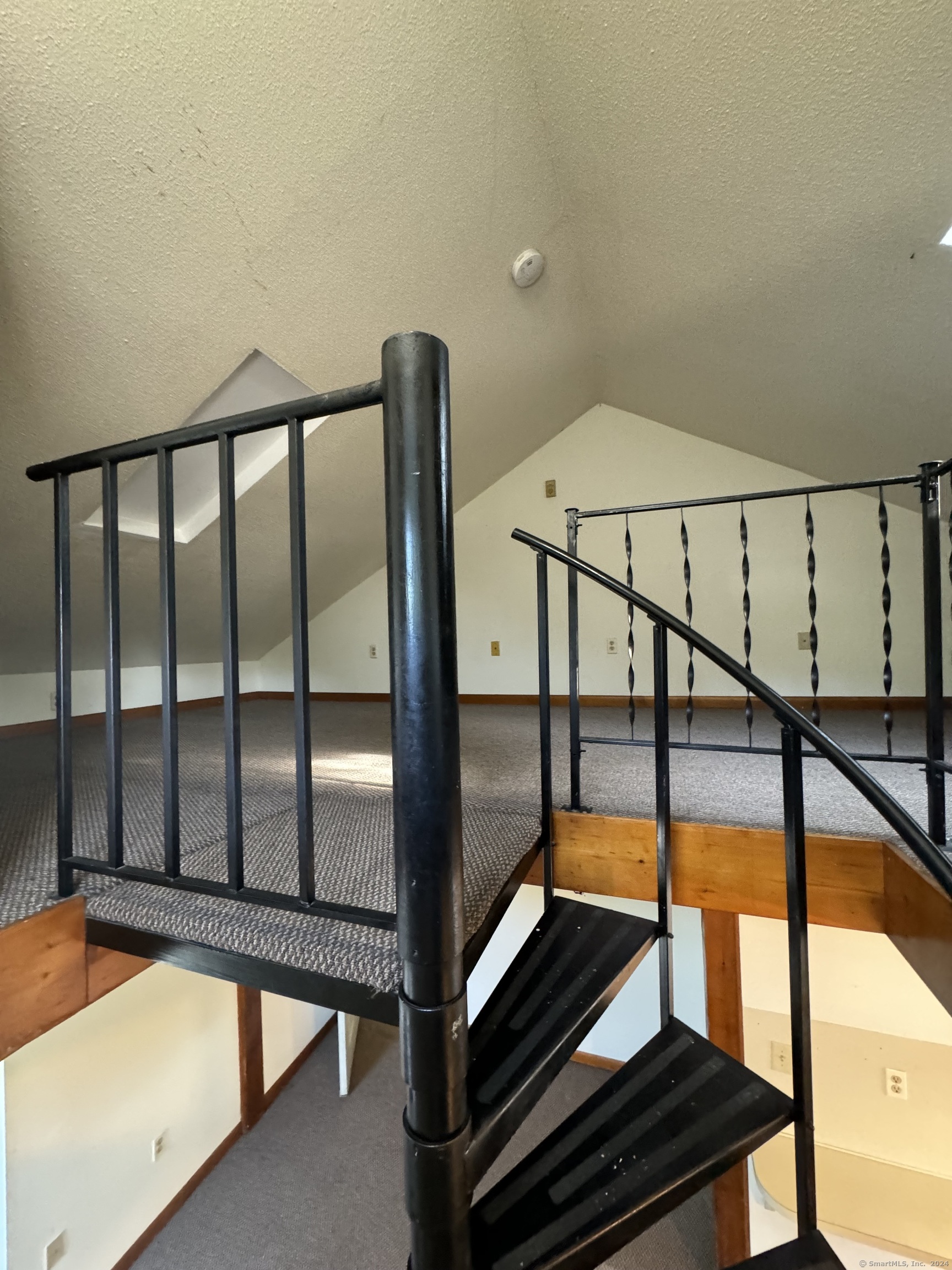 49 Ledyard Avenue Groton CT 06340