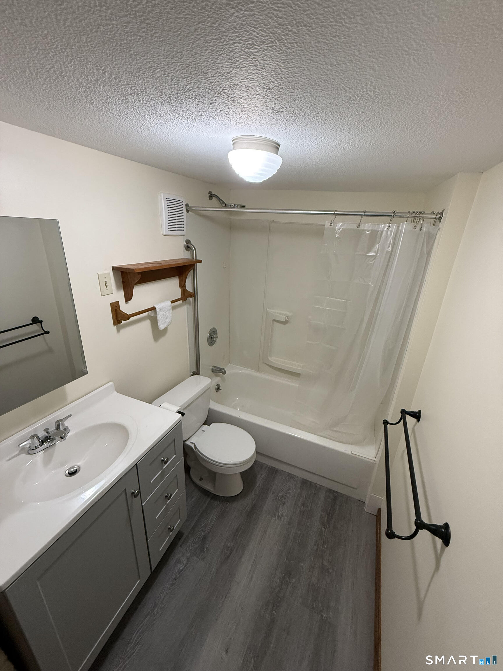 88 Lincoln Street Bristol CT 06010