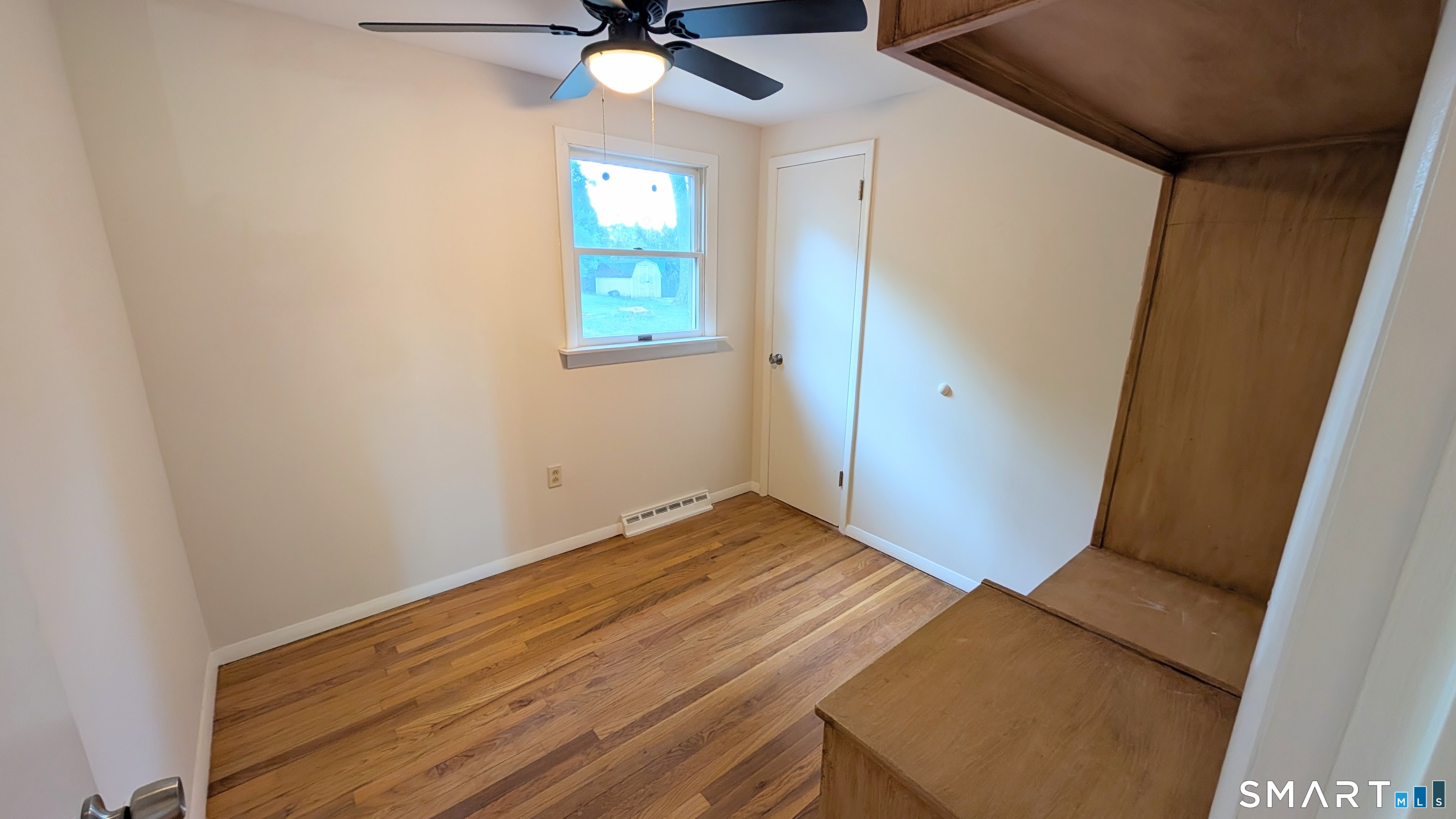 21 Rondy Lane East Hartford CT 06108