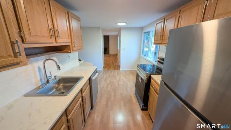 21 Rondy Lane East Hartford CT 06108