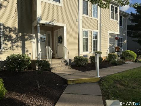 204 Country Club Court Rocky Hill CT 06067