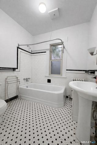 787 Elm Street New Haven CT 06511