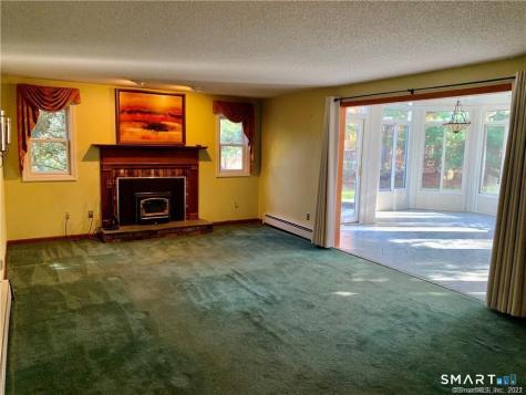 121 Rockledge Drive South Windsor CT 06074