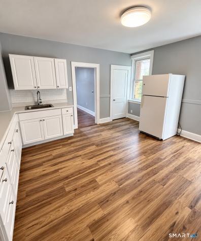 14 Portland Street Middletown CT 06457