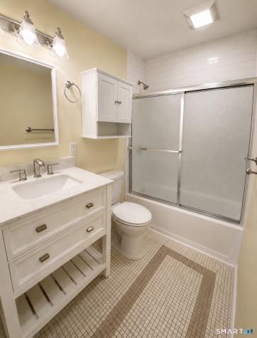 276 Harbor Street Branford CT 06405