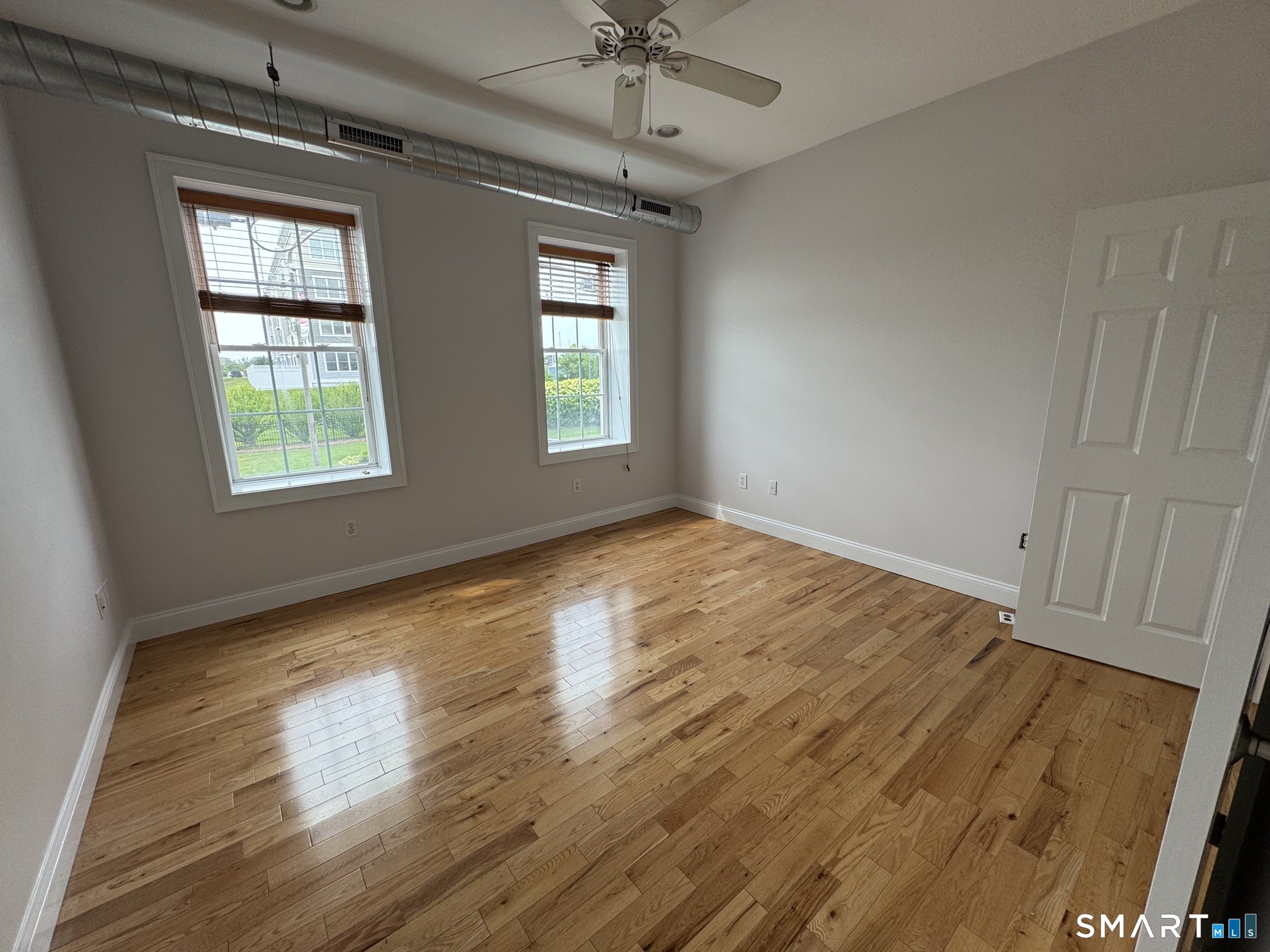 345 Bank Street New London CT 06320