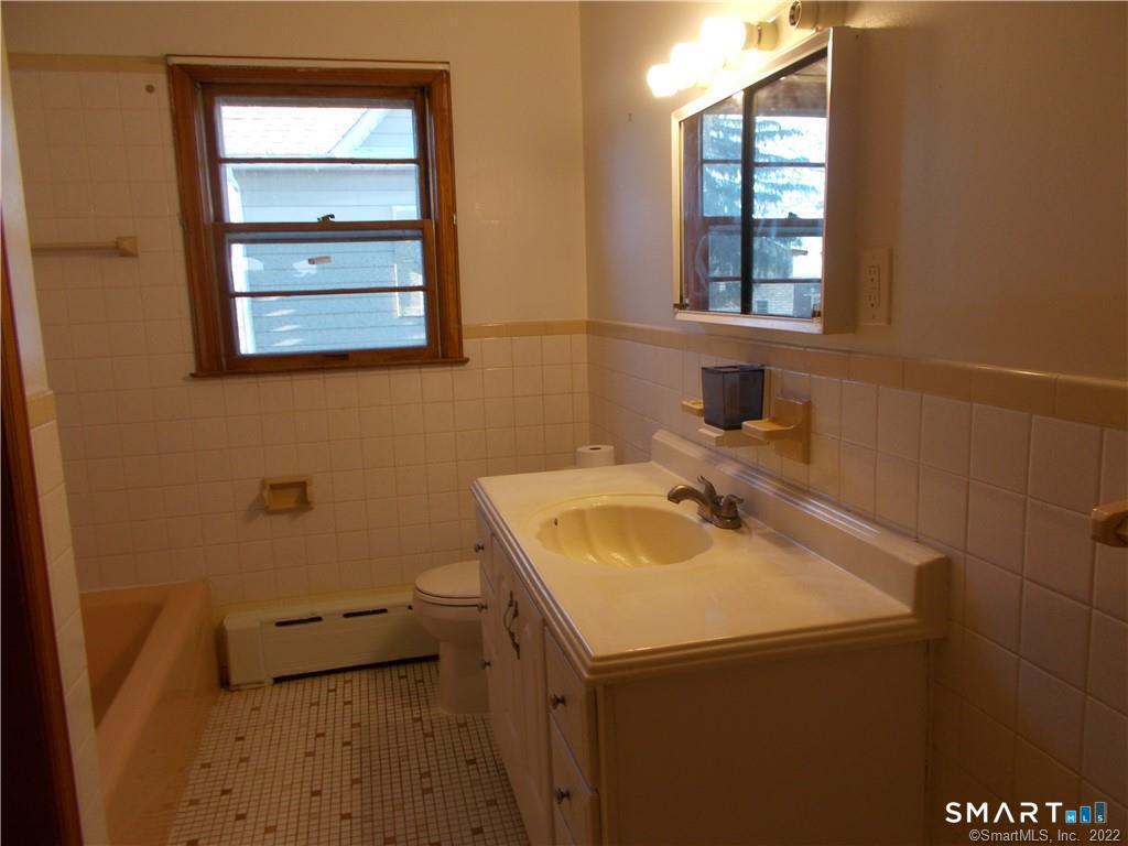48 Price Street Bridgeport CT 06610