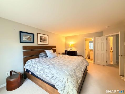 633 Danbury Road Ridgefield CT 06877
