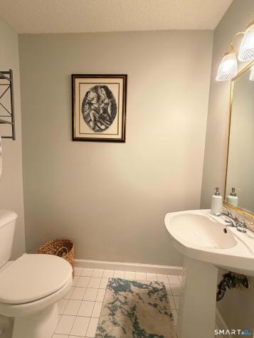 633 Danbury Road Ridgefield CT 06877
