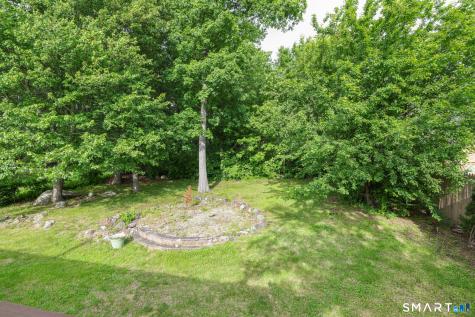 49 Tudor Lane Naugatuck CT 06770