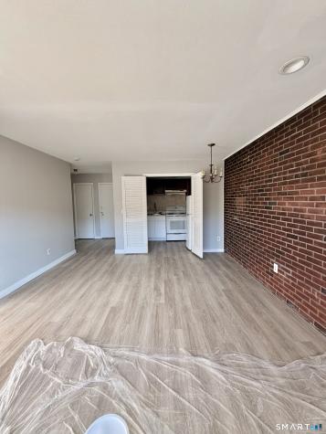 170 Canton Street West Haven CT 06516