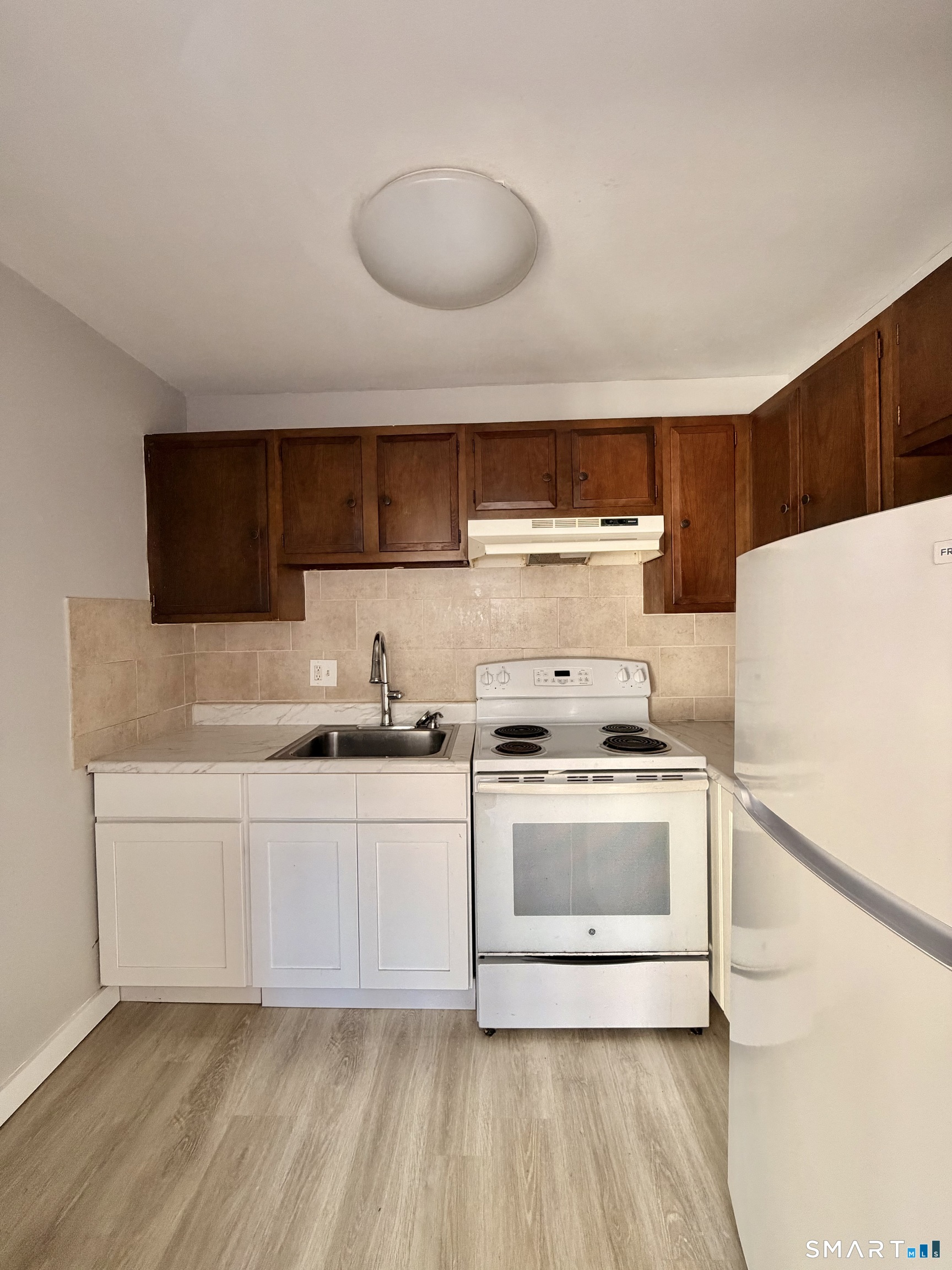 170 Canton Street West Haven CT 06516