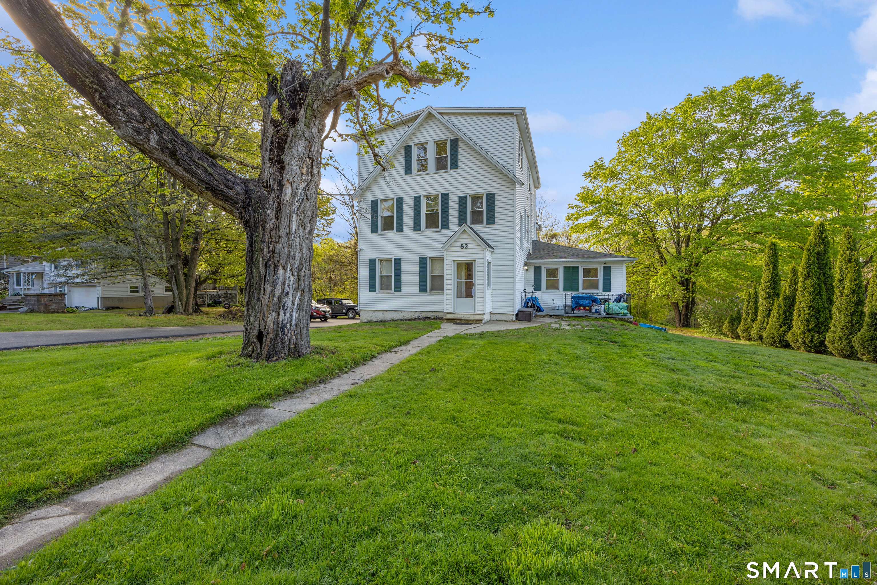 82 Spindle Hill Road Wolcott CT 06716