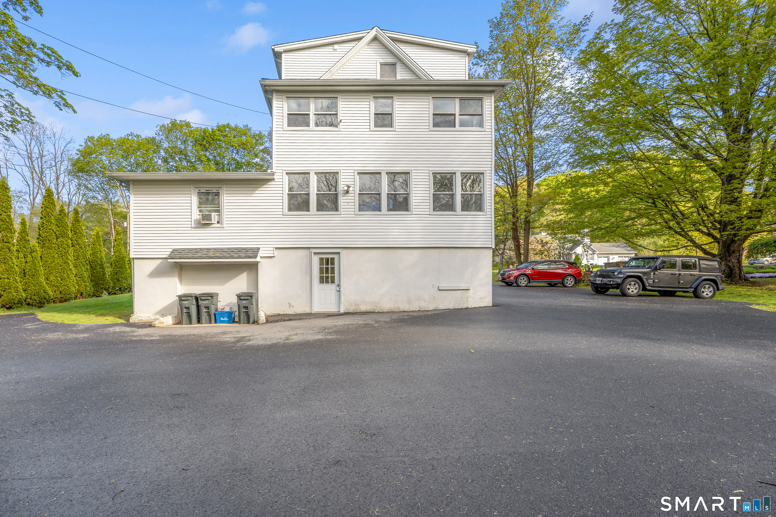82 Spindle Hill Road Wolcott CT 06716