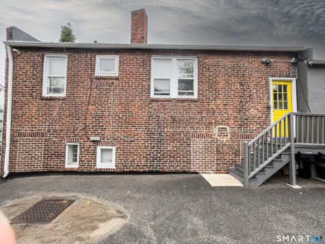 18 Riverside Avenue Westport CT 06880