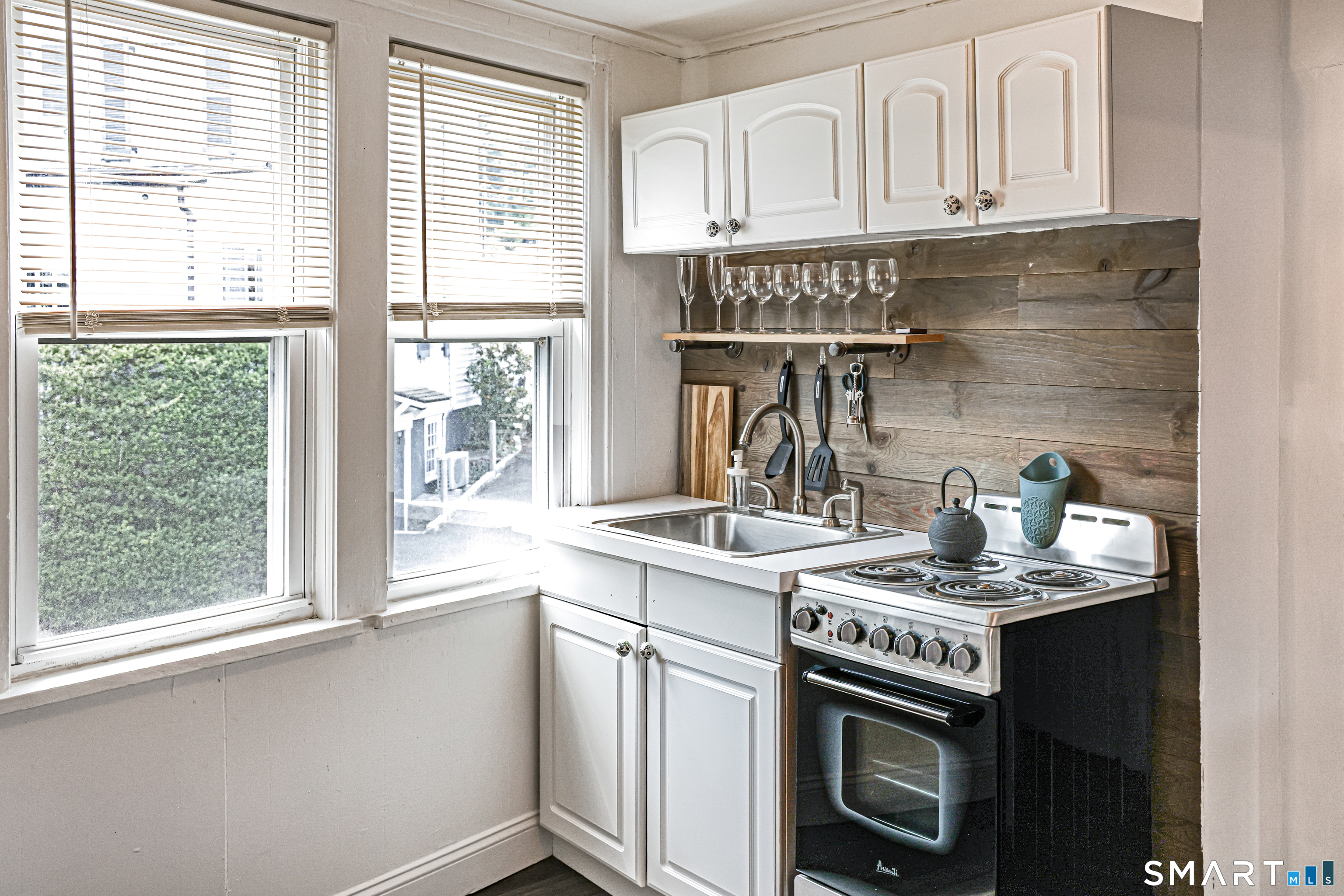 18 Riverside Avenue Westport CT 06880