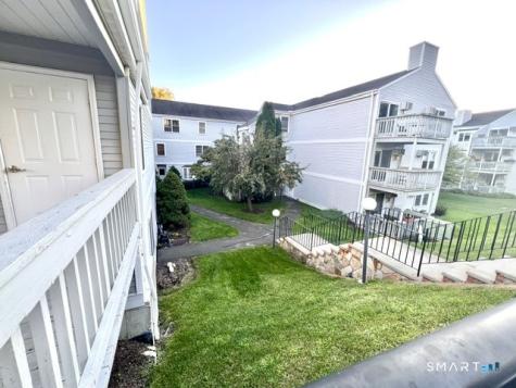 55 Mill Plain Road Danbury CT 06811