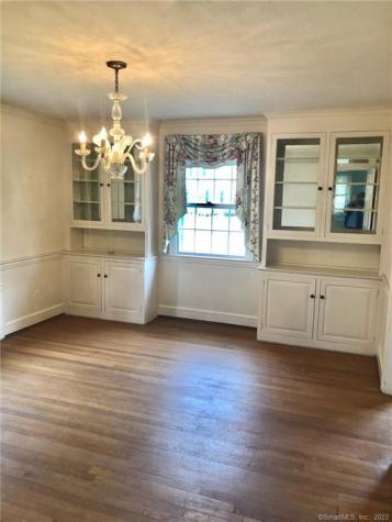 203 Ballard Drive West Hartford CT 06119