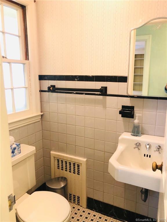 203 Ballard Drive West Hartford CT 06119