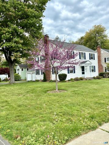 203 Ballard Drive West Hartford CT 06119