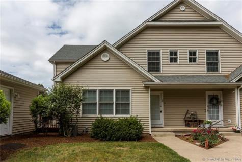 4 Reggie Way East Windsor CT 06016