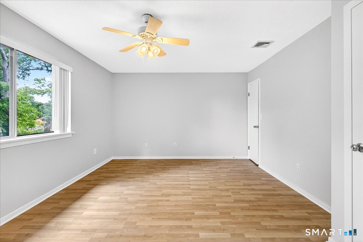 60 Coleman Street East Haven CT 06512