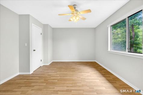 60 Coleman Street East Haven CT 06512