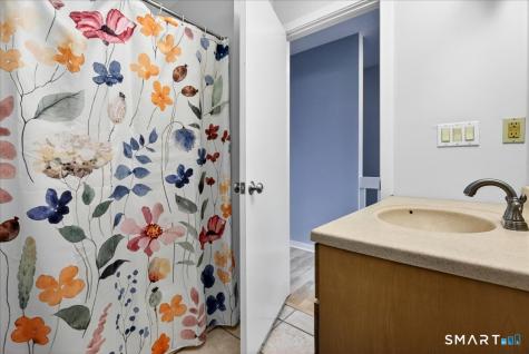60 Coleman Street East Haven CT 06512