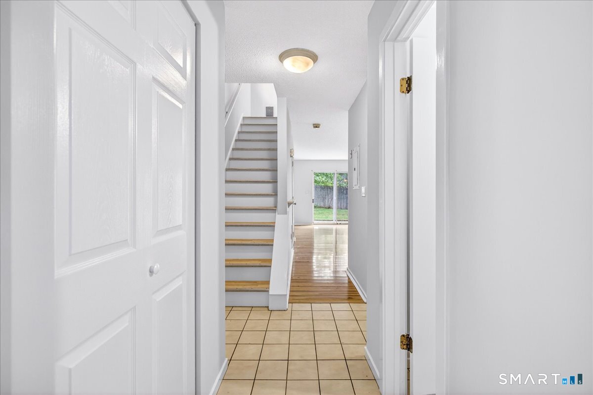 60 Coleman Street East Haven CT 06512