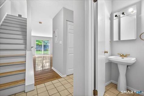 60 Coleman Street East Haven CT 06512