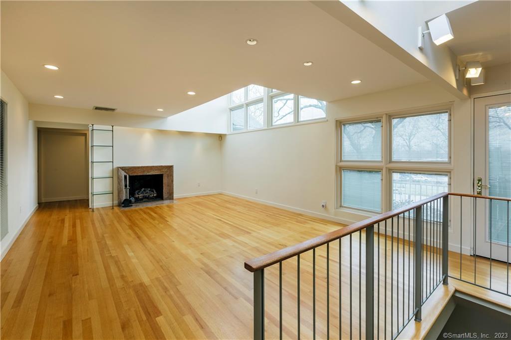 199 Goose Lane Guilford CT 06437