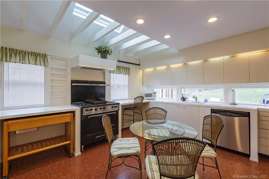 199 Goose Lane Guilford CT 06437