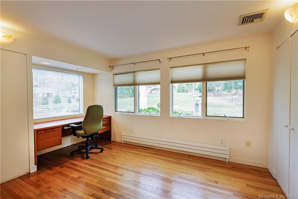199 Goose Lane Guilford CT 06437