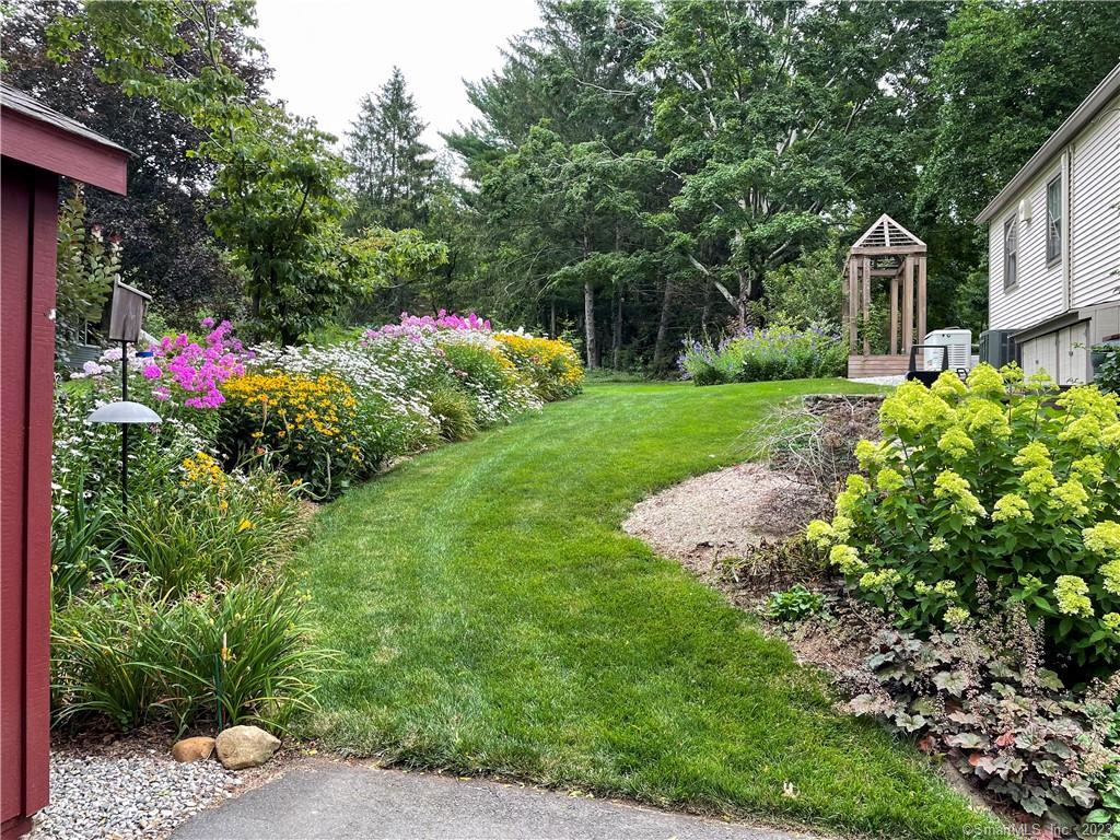 199 Goose Lane Guilford CT 06437