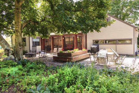 199 Goose Lane Guilford CT 06437