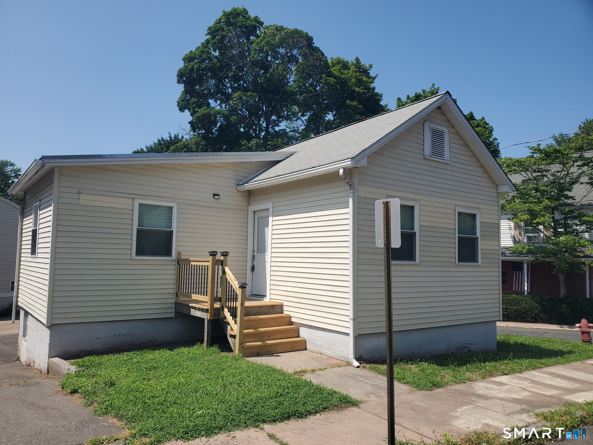 100 North Street Manchester CT 06042